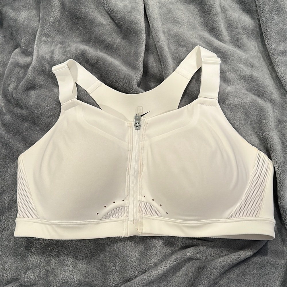 Nike bra